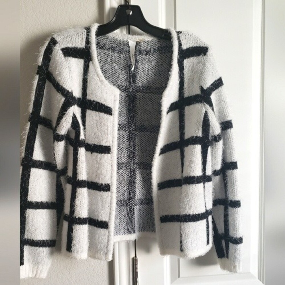 Ny Directions Women's Black & White Cardigan Stripe Sweater  Sz Medium (P)
